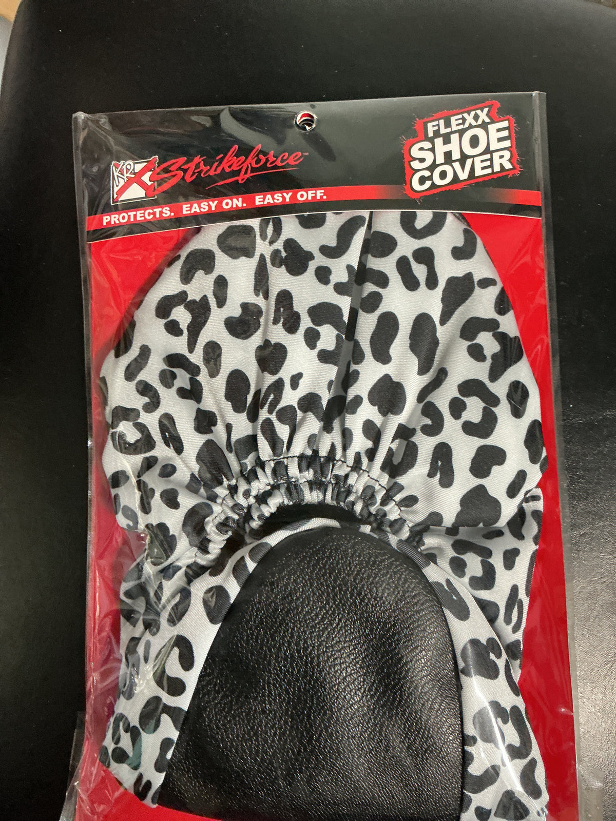 Strikeforce Flexx Shoe Cover, white leopard