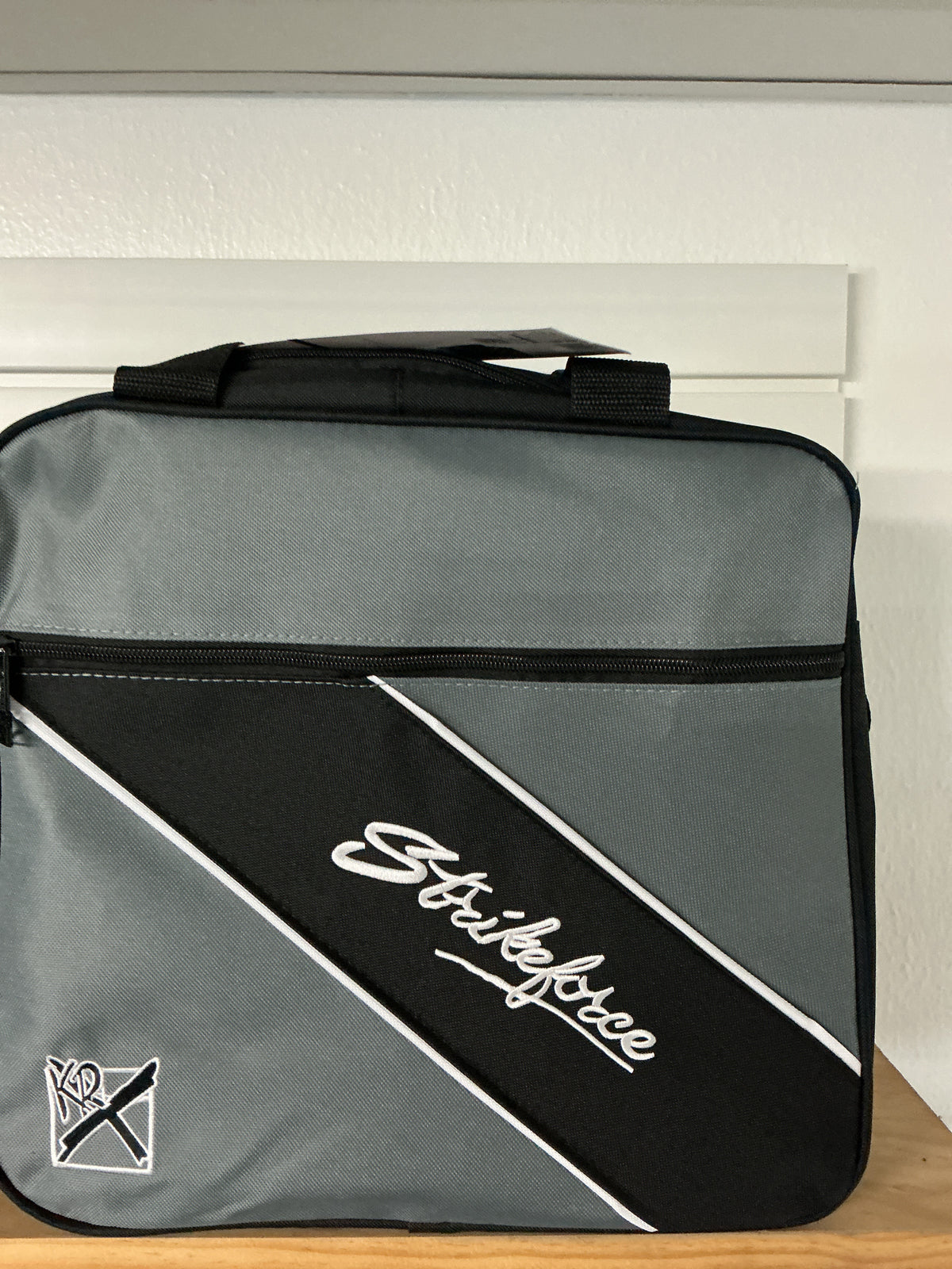 Strikeforce Fast Single Tote, charcoal 8177